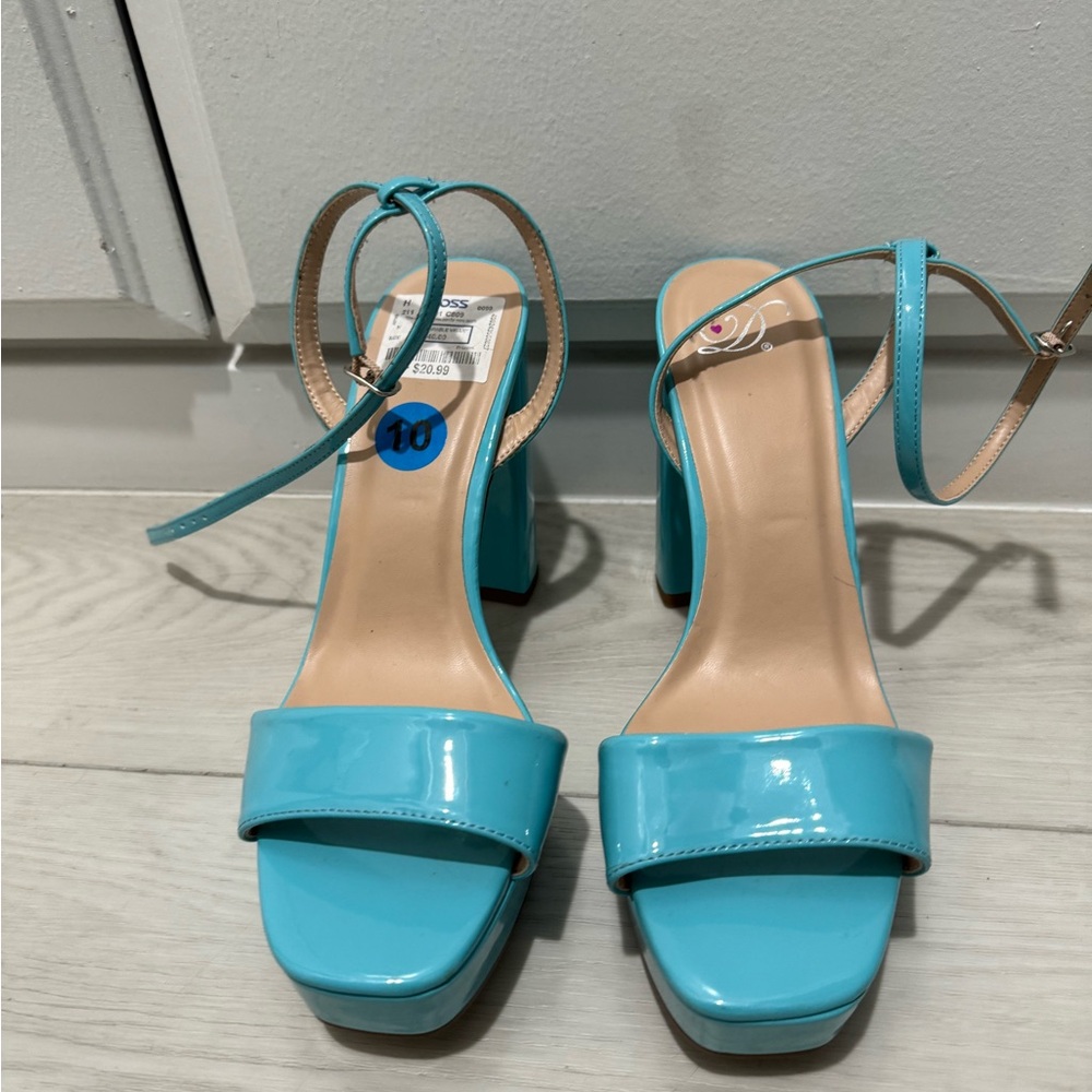 Turquoise heels S10 -